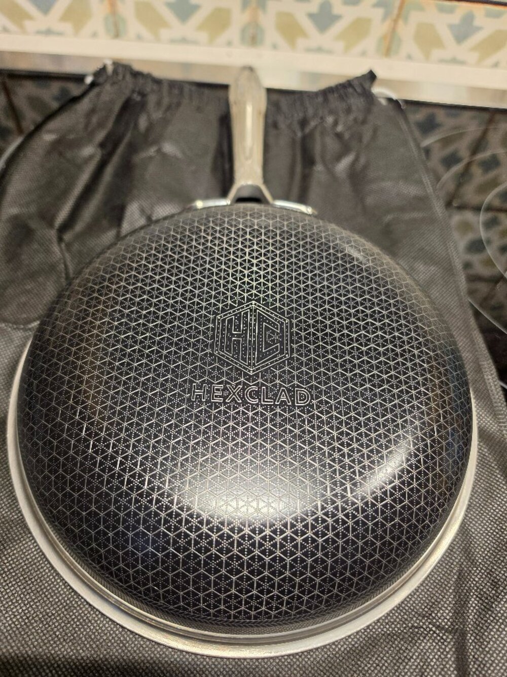 Brand New HexClad 7" Mini Fry Pan + Vented Lid